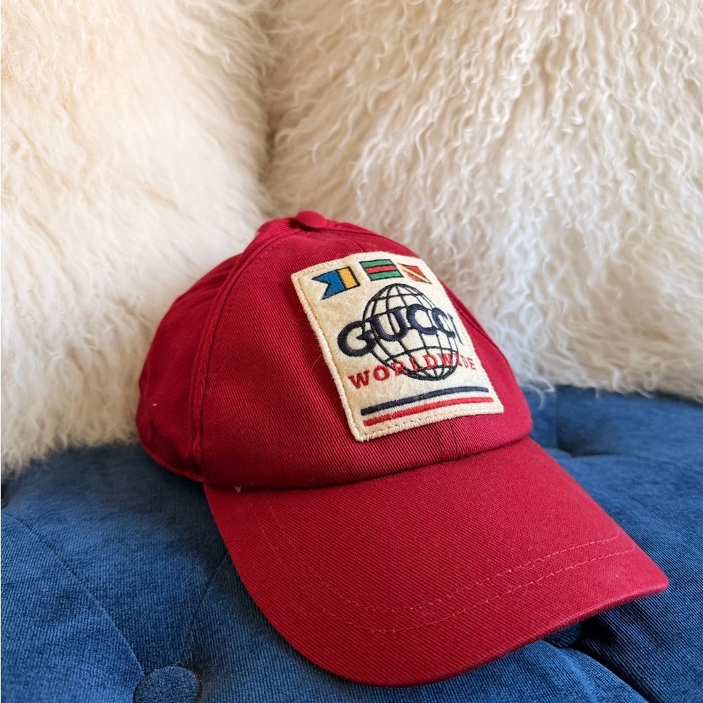 Gucci Red Cotton Baseball Cap with Interior Label